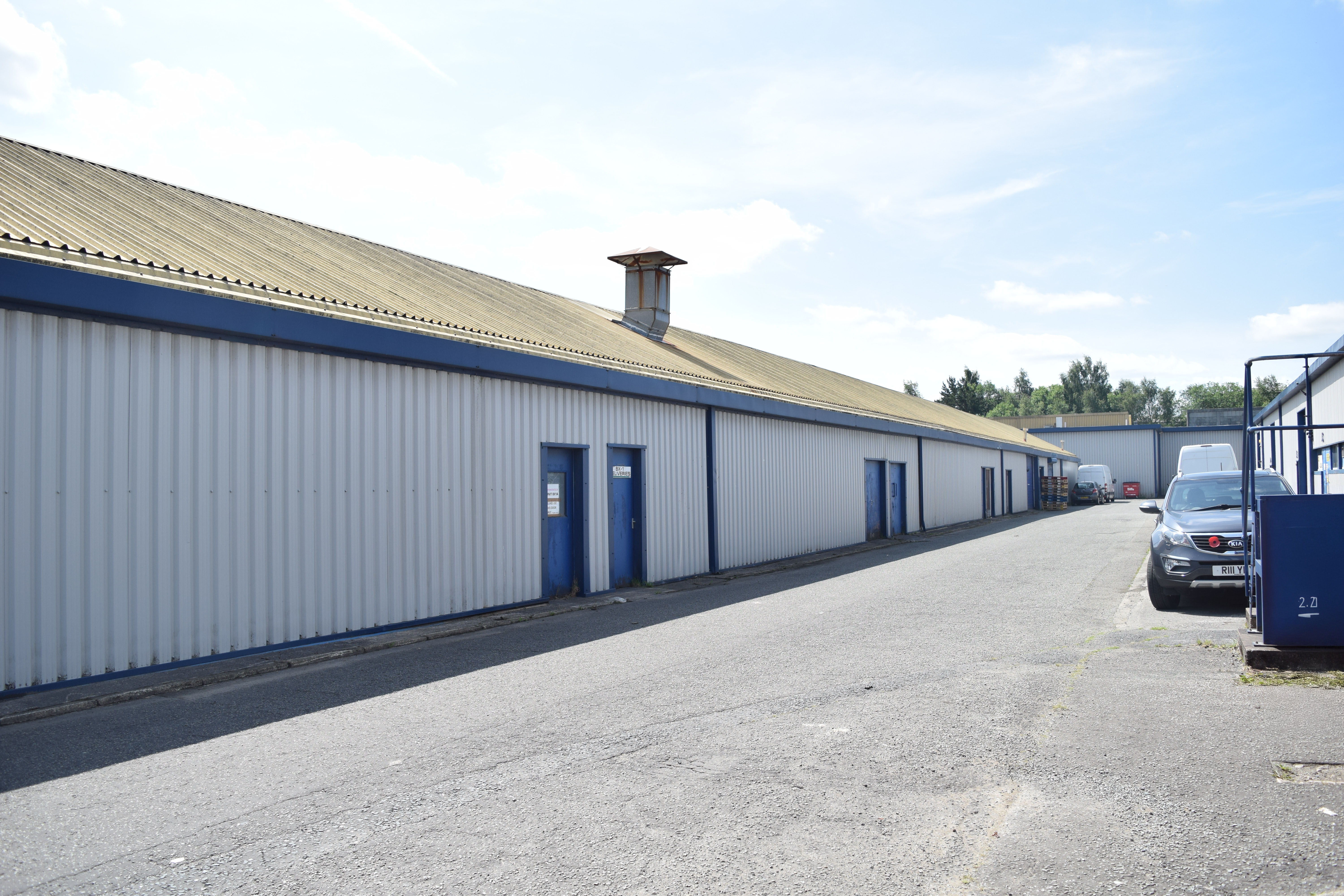 Storage in Blackburn - photo 3